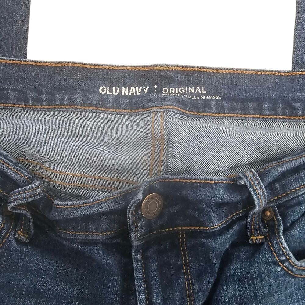 Old Navy Original Mid Rise Jeans Size 4 - Picture 6 of 9